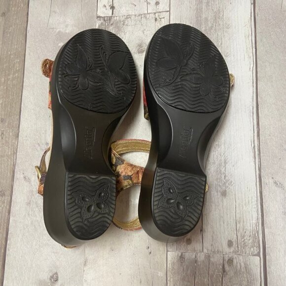 Alegria Wedge Daisy Print Cork Sandal Size 40 - Picture 6 of 7